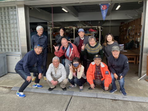 人, 建物, 民衆, グループ が含まれている画像
自動的に生成された説明