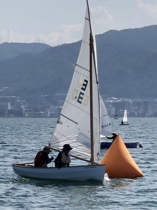 �C�ɕ����ԃ��b�g

AI �����R���e���c�͌����܂މ\��������܂��B