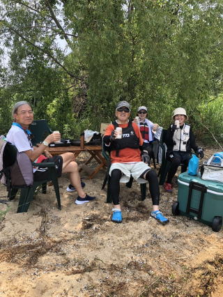 ���O, ���O, �O���[�v, ���� ���܂܂�Ă���摜

AI �����R���e���c�͌����܂މ\��������܂��B