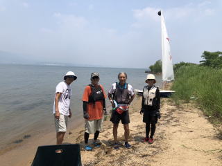 �C�̏������Ă���l����

AI �����R���e���c�͌����܂މ\��������܂��B