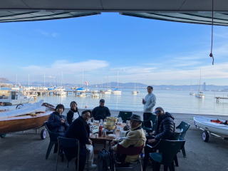 ���O, ��, ����, �傫�� ���܂܂�Ă���摜

AI �����R���e���c�͌����܂މ\��������܂��B